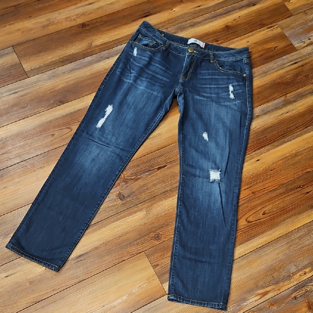 CAbi Women's slim boyfriend Jeans
